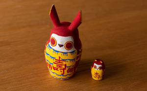AkaMimizuku - 赤みみずく - "red horned owl" lucky doll sticker